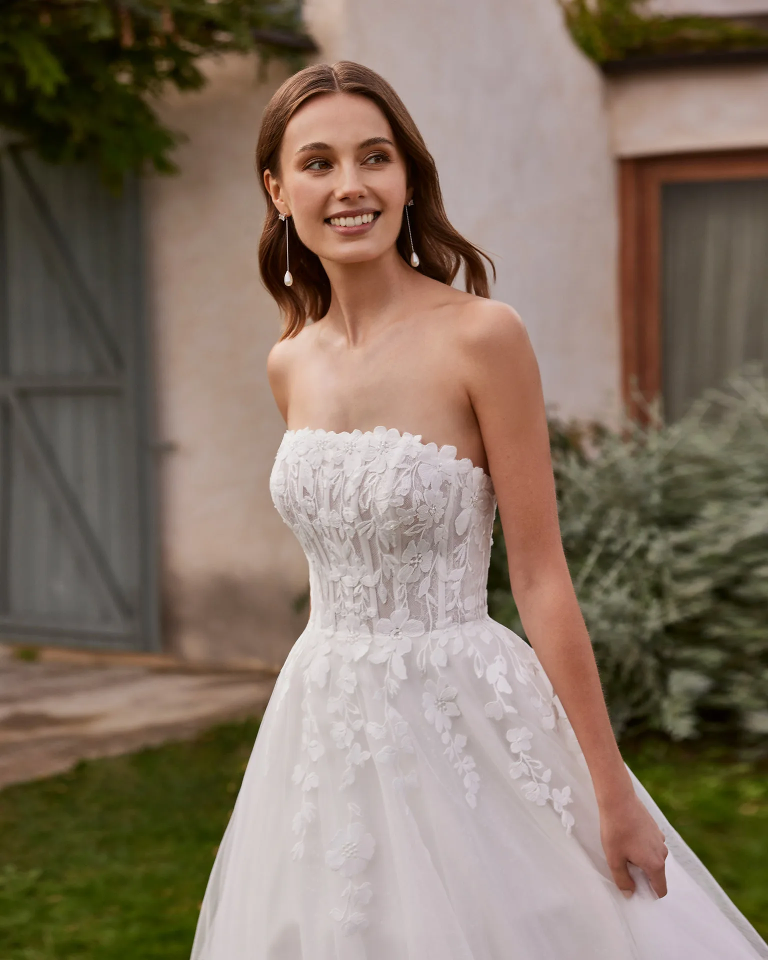 Vestido de novia Nisara — Alma 2026