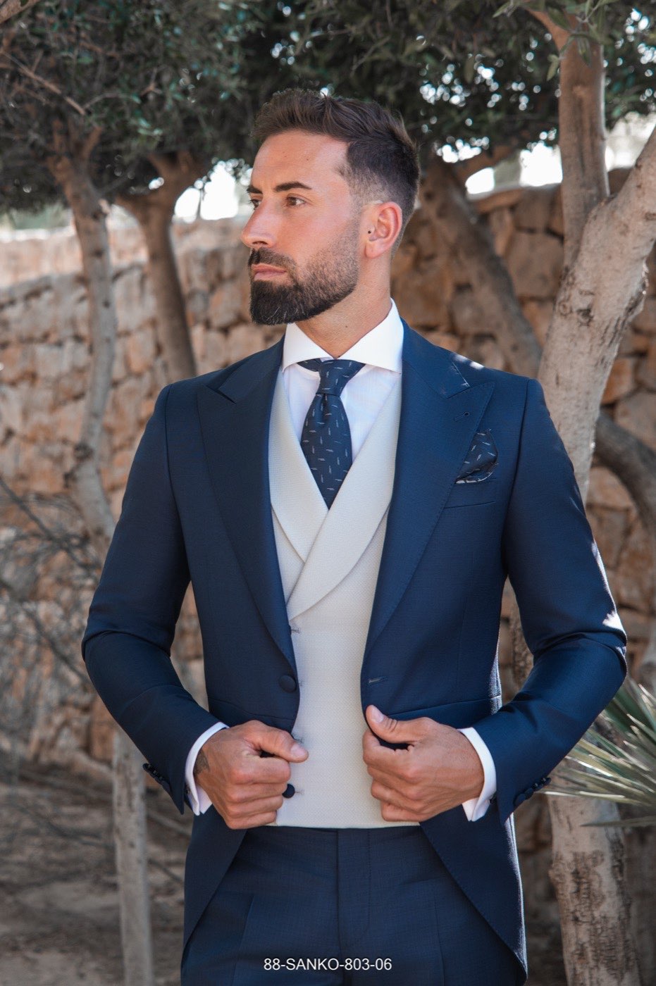 Antonio 21092