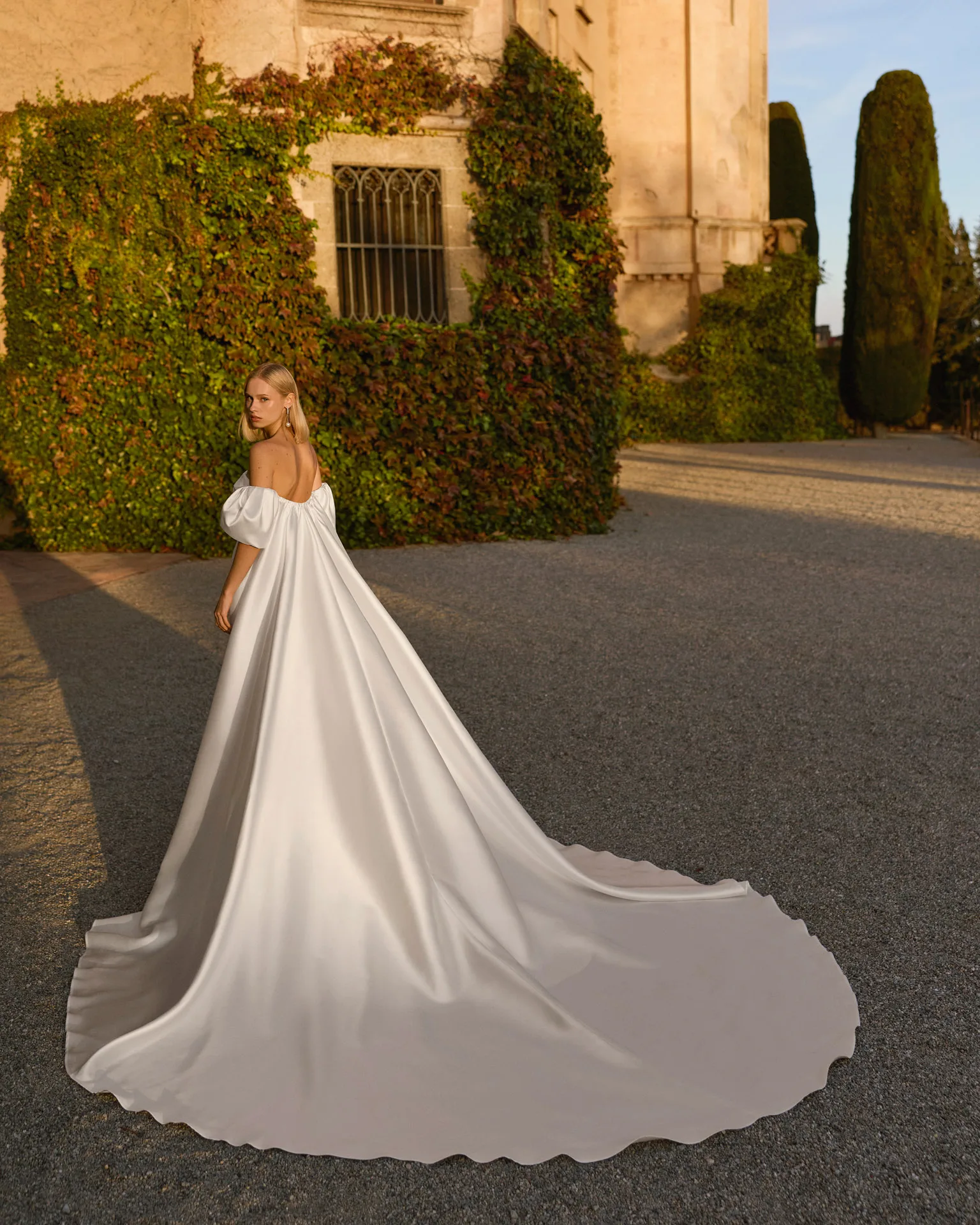 2s36 Florens Luna Novias 4