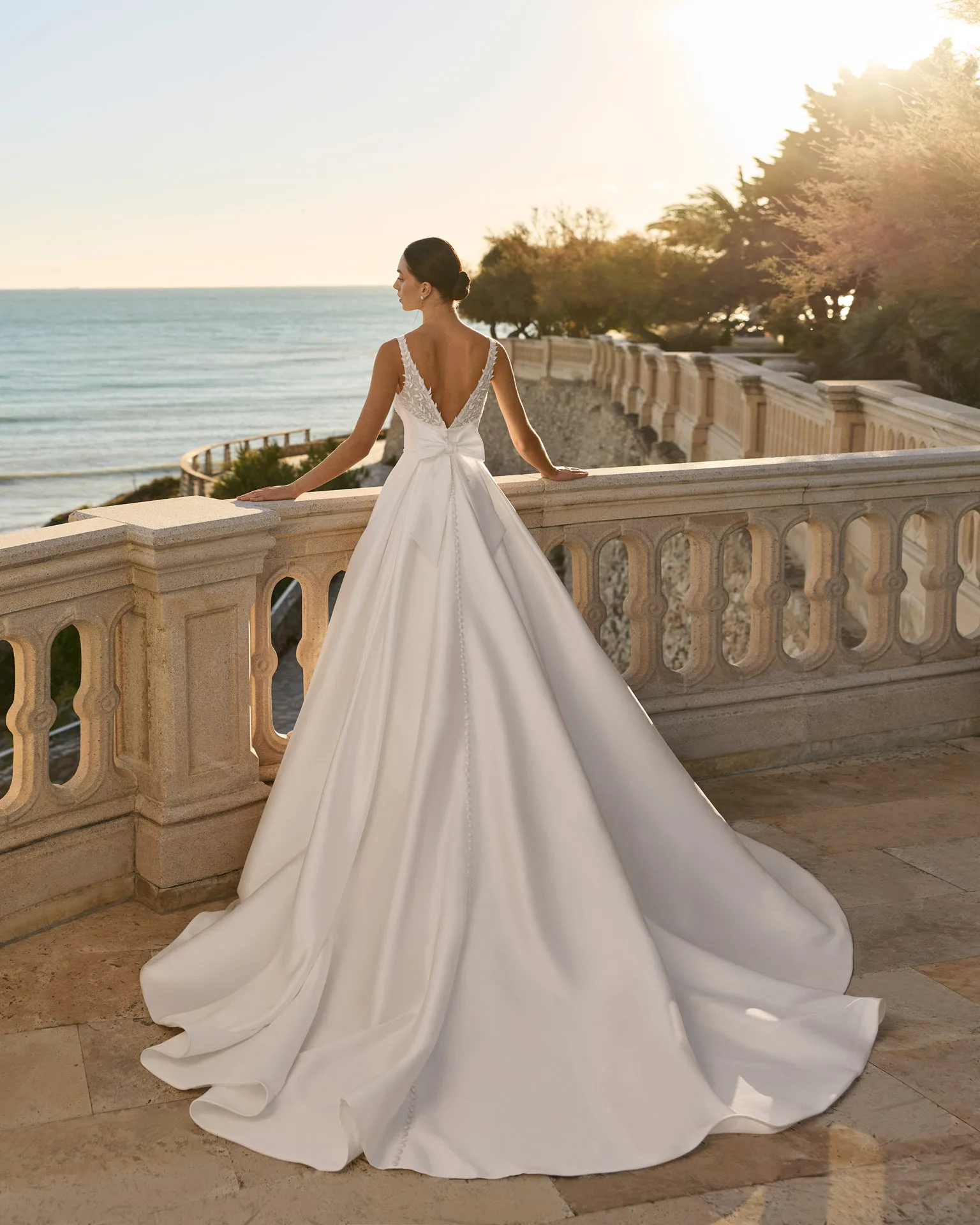 2s47 Frany Luna Novias 4